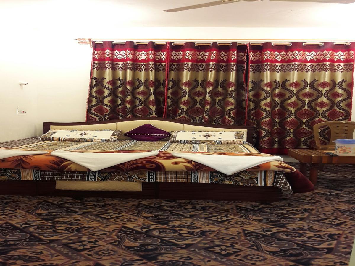 Fabulous Kashmir Srinagar 호텔 외부 사진